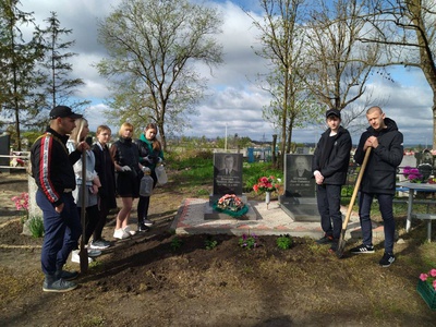 Организация и проведение мероприятий патриотической направленности с целевой группой.